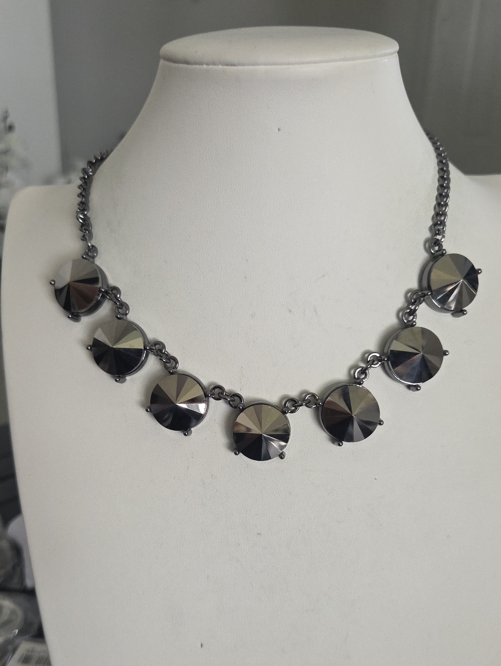 Paparazzi The Showcase Must Go On Black Necklace NWT